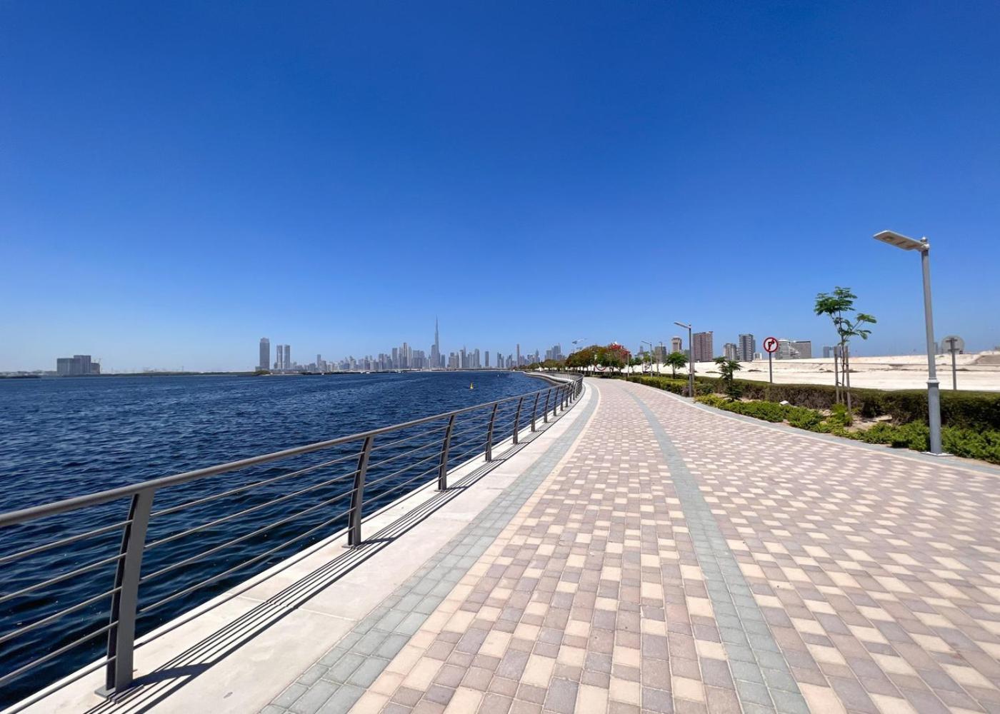 Luxury In With Pool, Gym & Views *