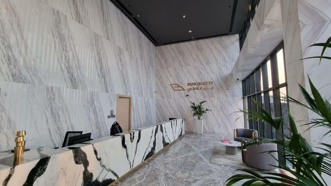 Luxury In With Pool, Gym & Views Apartment Dubai